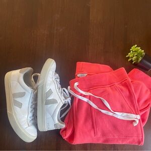 J Crew Neon Rose Jogger Pants in Cloudspun Fleece Neon Rose Size Medium